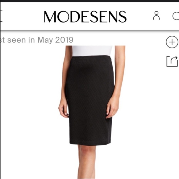 - St. John Basics Navy Santana skirt 2 - Picture 2 of 4